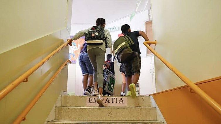 El discurso de Aliança y Vox se cuela en los patios de los colegios catalanes