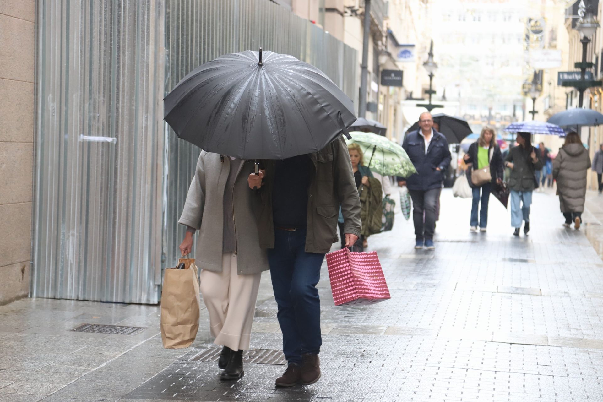 Las compras anticipan la Navidad en Córdoba, en imágenes