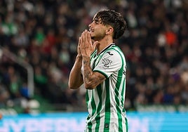 La falta de ideas condena al Córdoba CF ante el acierto del Cádiz (1-2)