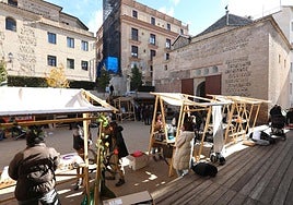 Toledo se llena de libros: el Casco no solo vive de luces y mercadillos