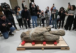 Las estatuas de Abraham e Isaac ya están en Santiago