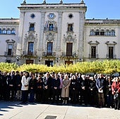 Minuto de silencio por las dos jóvenes fallecidas en Jaén