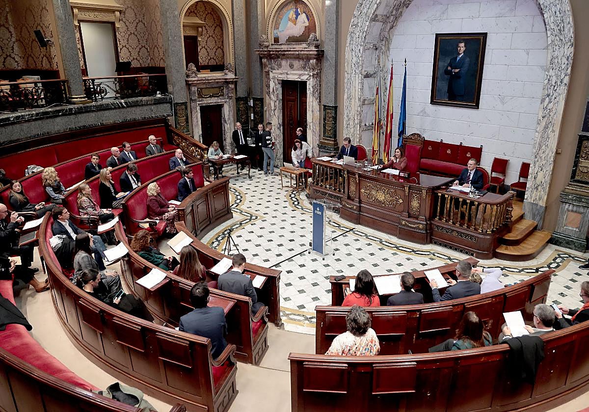 Imagen del pleno extraordinario de este lunes en el Ayuntamiento de Valencia