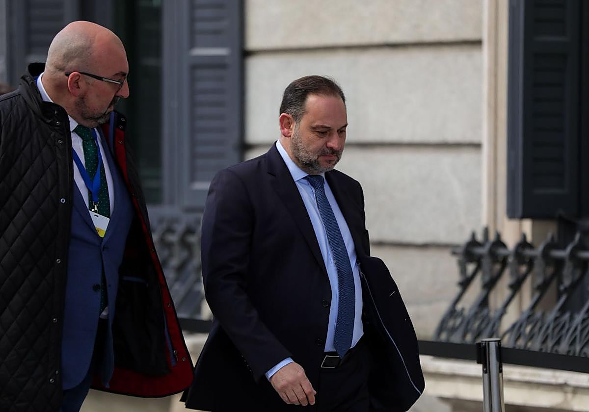 José Luis Ábalos y Koldo García, en el Congreso de los Diputados antes del estallido de la operación Delorme