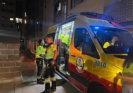 Heridos dos hombres tras ser apuñalados por la espalda en Usera, uno de ellos grave