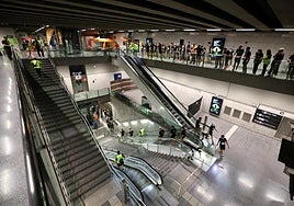 Cortes en el Metro de Barcelona durante el puente de la Constitución: líneas y tramos afectados y servicios alternativos