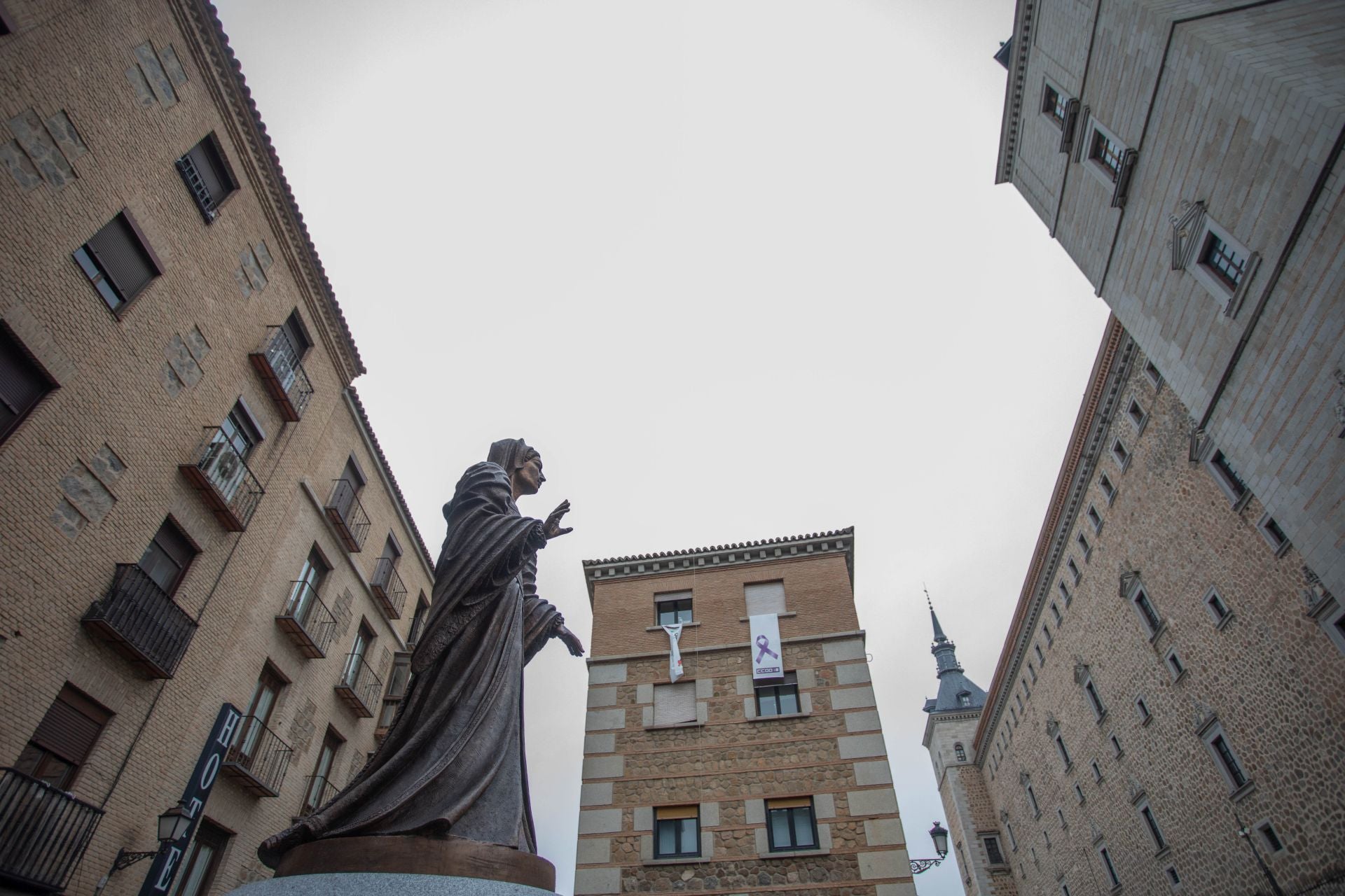 Toledo suma una nueva escultura en sus calles, la de María Pacheco
