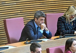 Mazón activa su oficina de expresidente en Alicante con asesores, escoltas y coche oficial