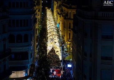 Las mejores imágenes de la iluminación navideña y el espectáculo de Cruz Conde