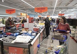 Supermercados y centros comerciales que abren el 8 de diciembre en Córdoba