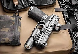 La nueva pistola de la Policía Nacional, la más barata de las ofertadas en la licitación
