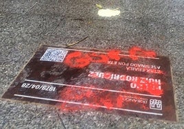 Vandalizan con mensajes de «Gora ETA» las placas en memoria de sus víctimas en Durango cinco días después de colocarlas