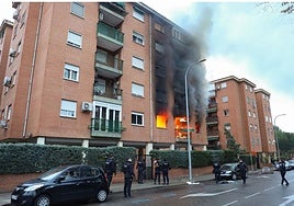 Incendio en Toledo: la familia del piso afectado es realojada en un hotel y el resto de vecinos están ya todos en sus casas