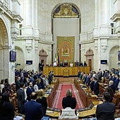 El Parlamento andaluz pisa el acelerador para aprobar una treintena de leyes antes del final de la legislatura