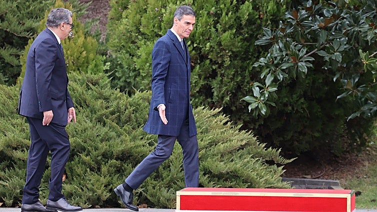 Sánchez se reafirma en el Sahara y despacha la cumbre con Marruecos sin hablar de Canarias ni de Ceuta y Melilla