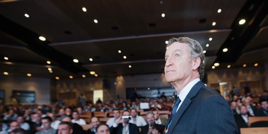 Feijóo reprocha la «hipocresía» del PSOE con Salazar: «Es un partido peligroso para las mujeres»