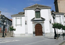 IU expedienta a sus dos concejales en Pinos Puente por firmar junto al PP una moción de censura