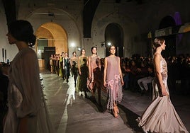 La moda andaluza se rinde ante Victorio & Lucchino, sus diseñadores más emblemáticos