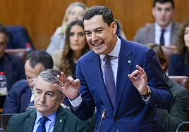 La Junta de Andalucía acusa a María Jesús Montero de ir «a hacerse una foto en Santana sin poner un euro»