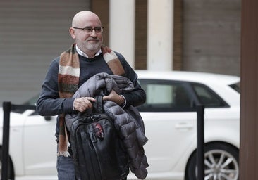 El funcionario clave de la dana achaca el retraso de la alerta a las dudas jurídicas de Pradas y a que había que retocar el texto en valenciano