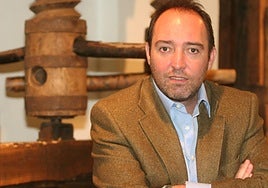 Localizado y detenido el exdirector del Niemeyer, Natalio Grueso en Portugal