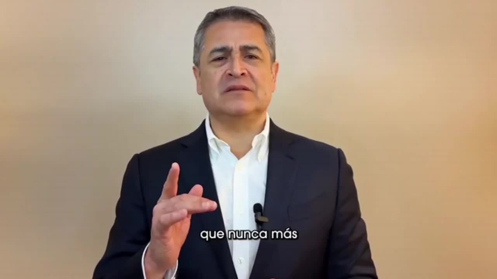 El expresidente Hernández agradece a Trump por indultarlo