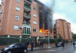 La AMPA del 'Garcilaso de la Vega' pide ayuda para la familia que perdió todo en el incendio ocurrido en Toledo
