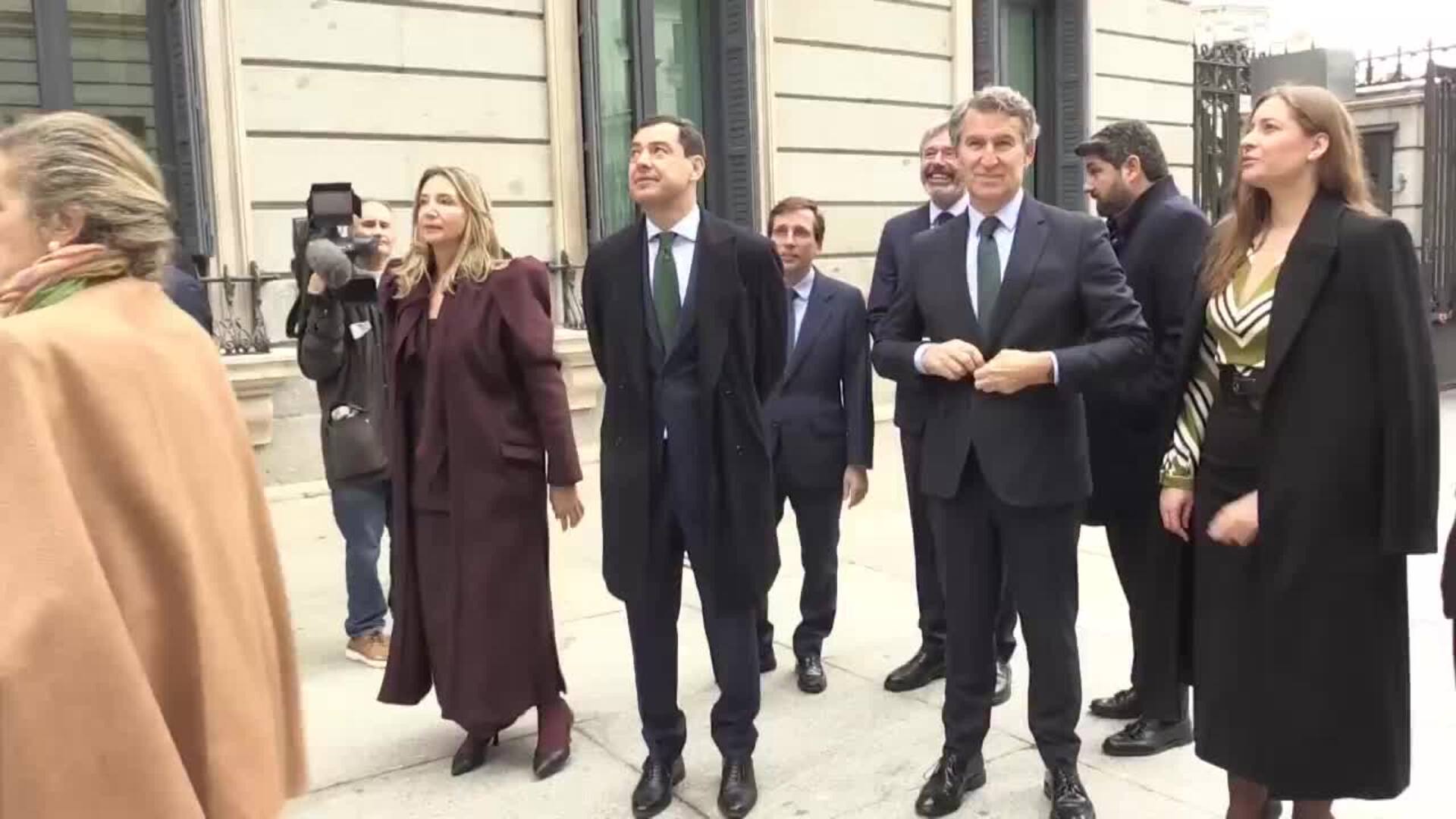 Gobierno, presidentes autonómicos y partidos celebran el Día de la Constitución