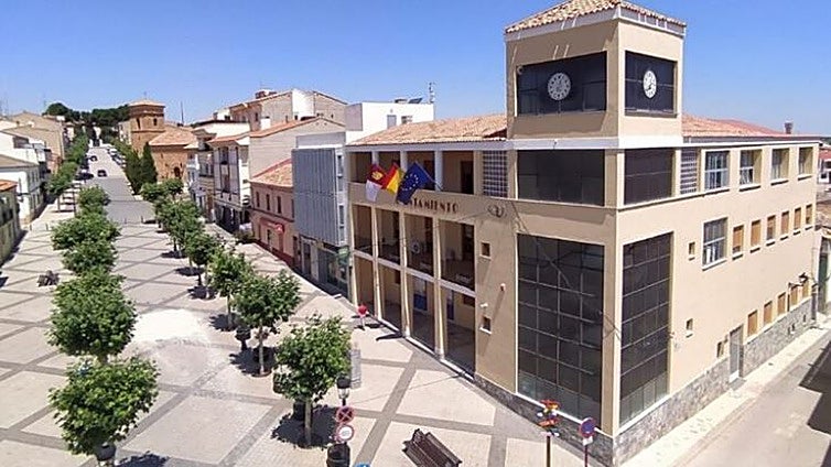 Un hombre de 54 años, herido con arma blanca en un bar de Balazote (Albacete)