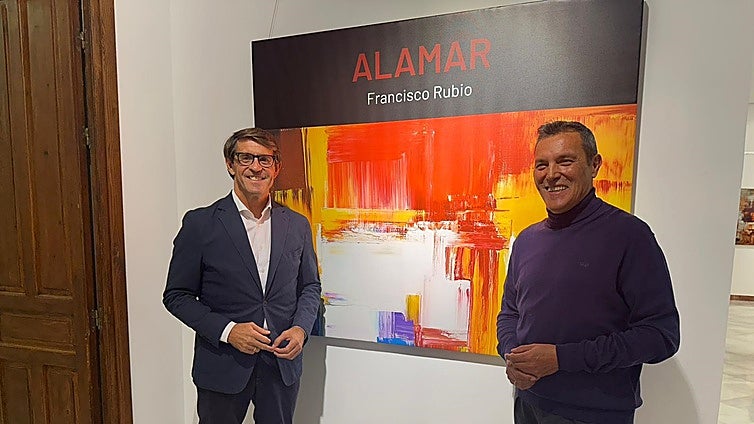 El artista Francisco Rubio presenta en la Diputación de Alicante su innovadora producción y su pasión por el arte