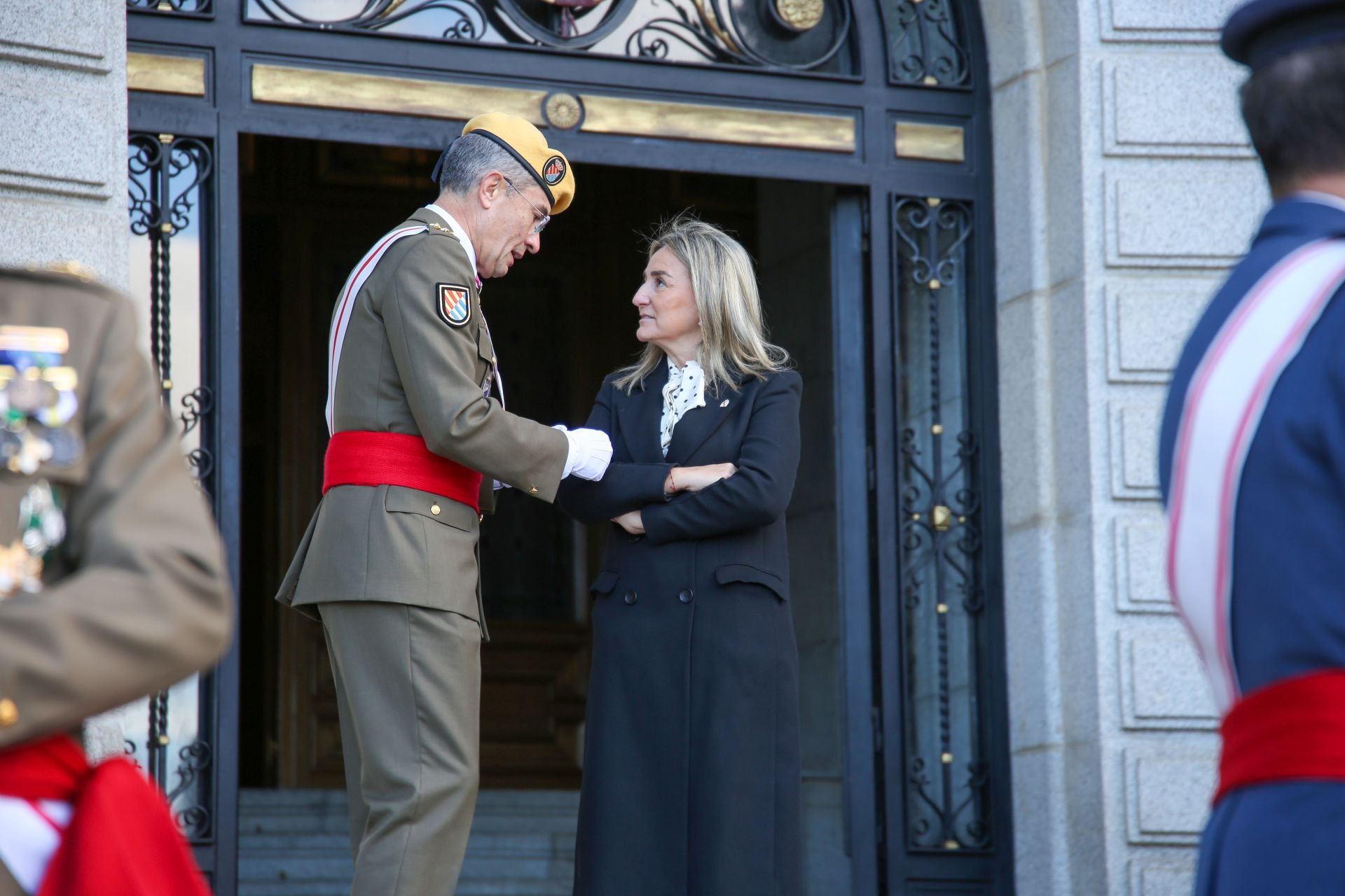 Las imágenes del acto y desfile de la Inmaculada en la Academia de Infantería de Toledo