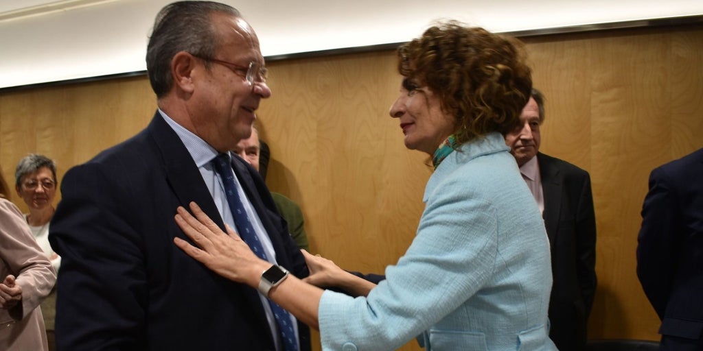 La quita aliviará en 8,5 puntos la deuda de la región, pero seguirá entre las más  empeñadas 