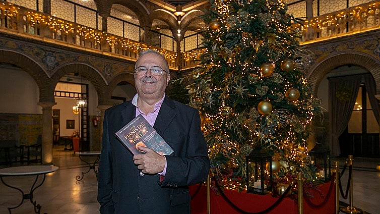 La presentación del nuevo libro de Juan Miguel Moreno Calderón, en imágenes