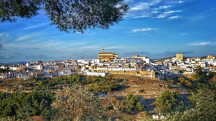 Baena se harta de esperar las dos autovías que la convertirían en un estratégico paso en Andalucía