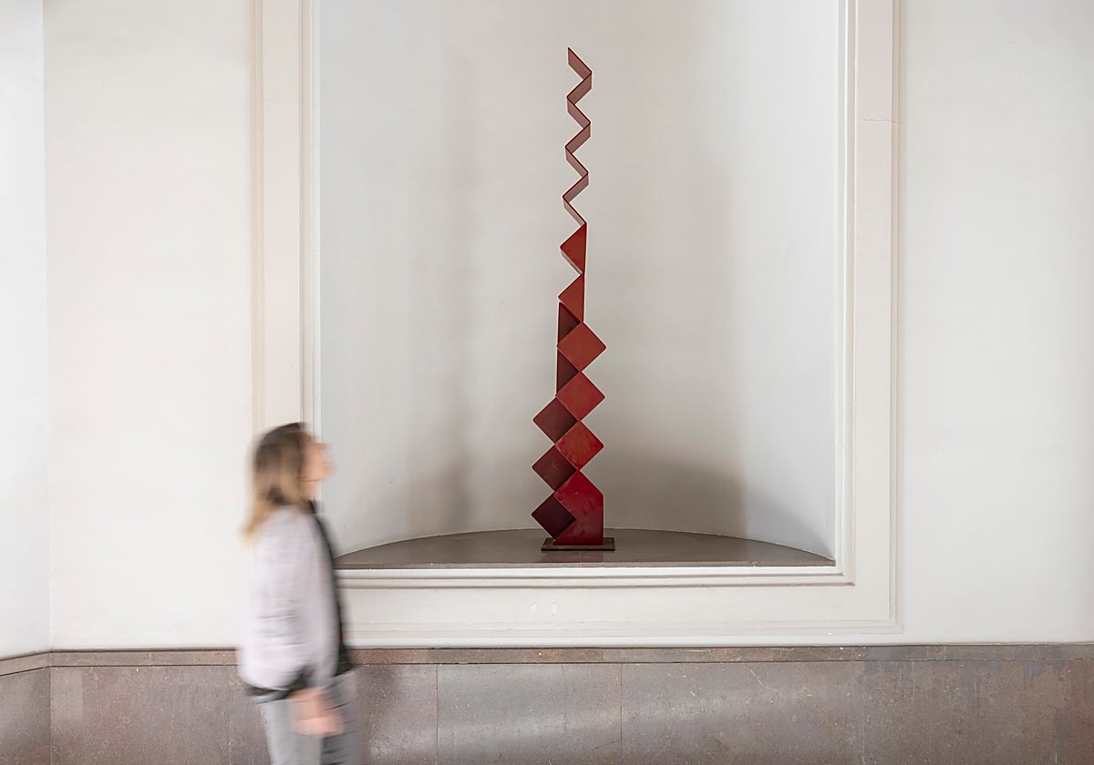 El IVAM se expande por la UV con una muestra colaborativa que da «nueva vida» a obras afectadas por la dana