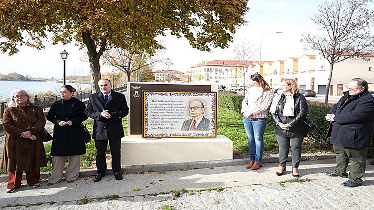 Talavera inaugura los primeros murales del 'Paseo de las Letras' para celebrar la cerámica como Patrimonio Inmaterial de la Humanidad