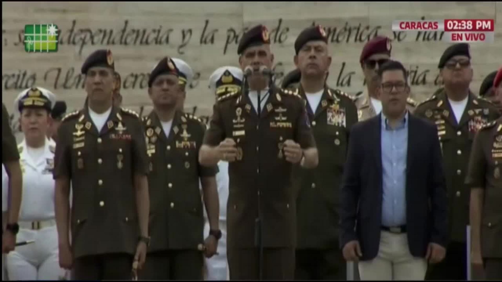 Venezuela afirma que su determinación de luchar por la libertad está reforzada &quot;con armas&quot;