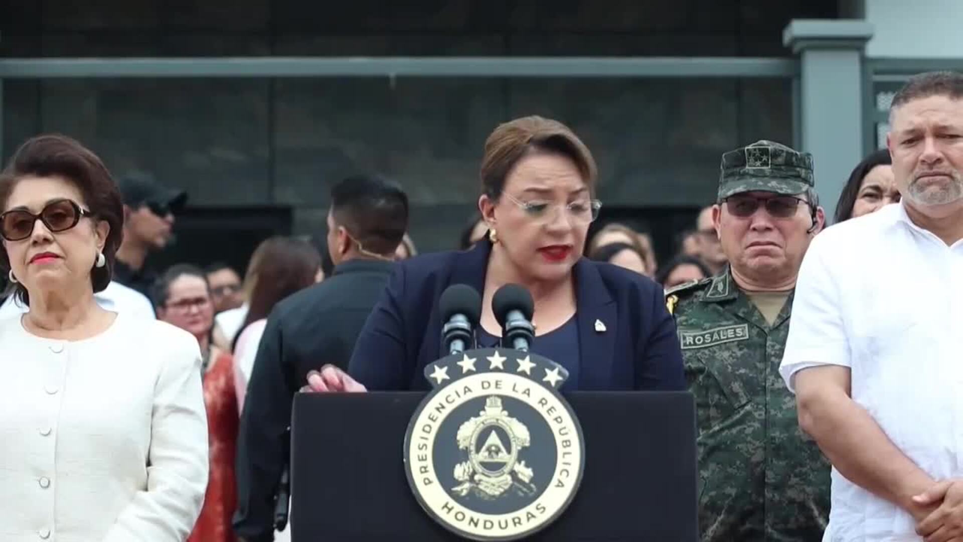 Xiomara Castro condena &quot;la injerencia del presidente de Estados Unidos&quot; en elecciones de Honduras