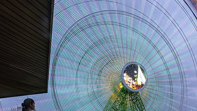 Sombras bajo las luces de Vigo: «acorralados» en su propia ciudad