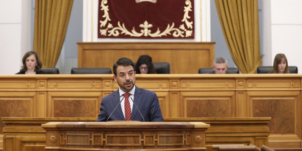 PHOTO2.-%20VOX%20CLM.-%20IVAN%20SANCHEZ.-