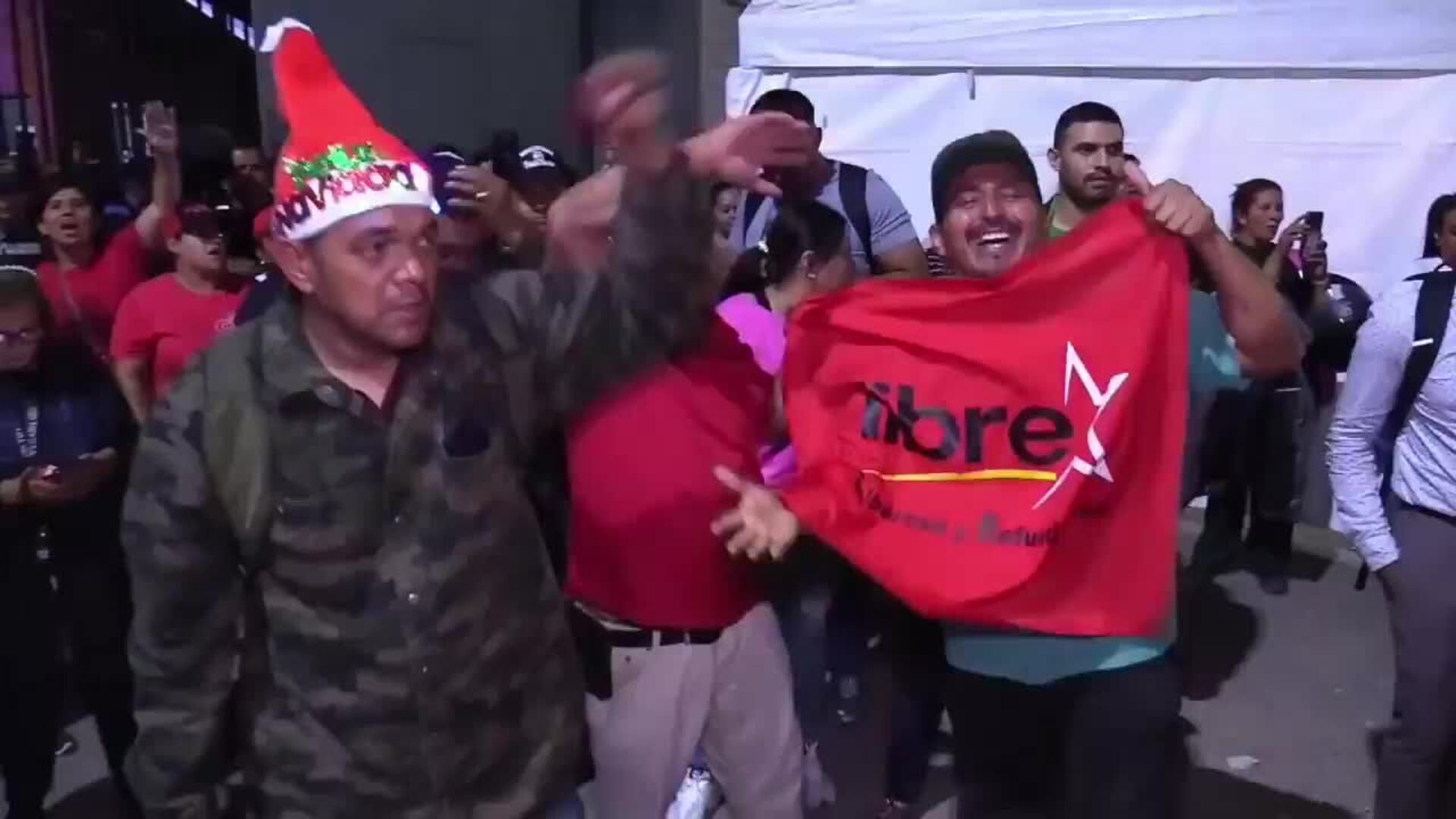 Gobernante Partido Libre de Honduras protesta en rechazo a resultados de las elecciones