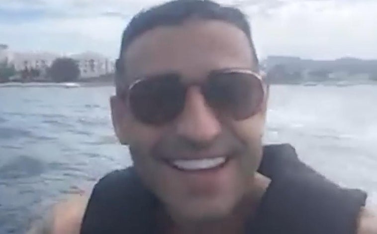 Main image - El Niño Juan, in the image above. Below, the condition of his car after the kidnapping and photo of Morros (right).