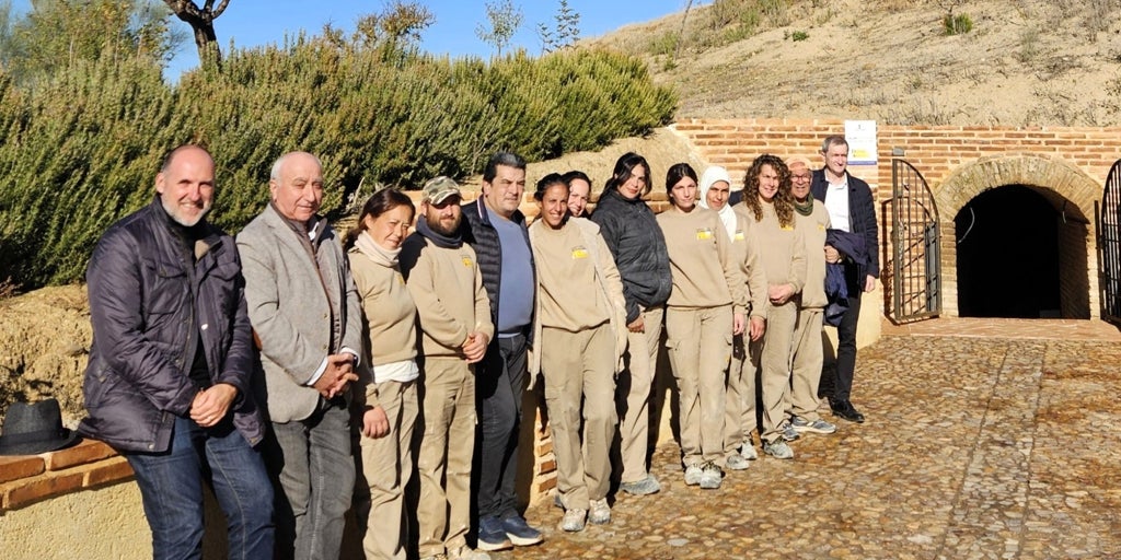 El Taller+ de la Junta recupera un polvorín de la Guerra Civil y lo convierte en recurso turístico en San Bartolomé de las Abiertas (Toledo)