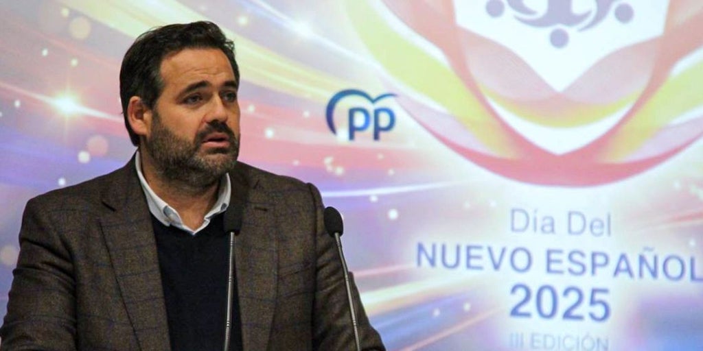 Núñez acusa a Page que con su apoyo a Sánchez es cómplice del «deterioro» de la convivencia y la democracia en España