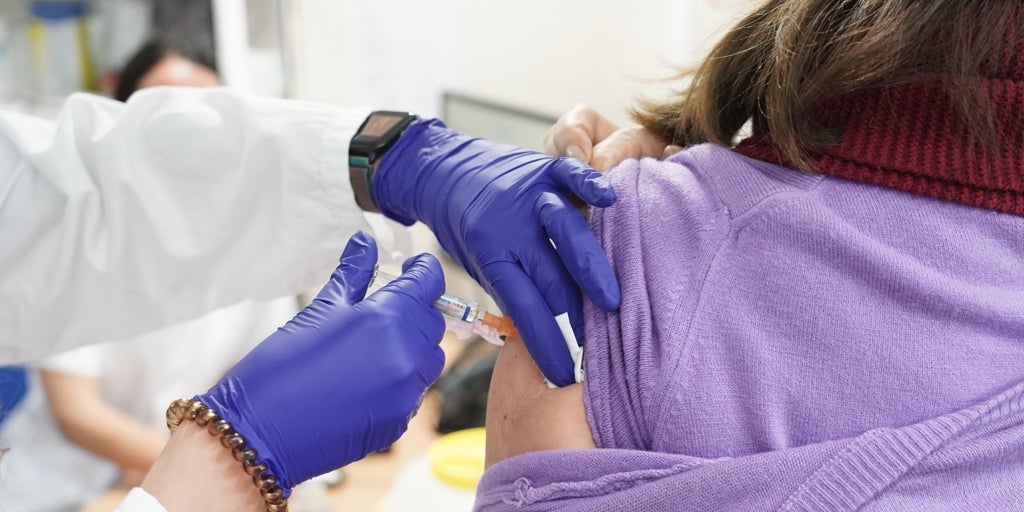 Castilla-La Mancha registra 1.002 casos de gripe por cada 100.000 habitantes y se acerca al pico de los contagios