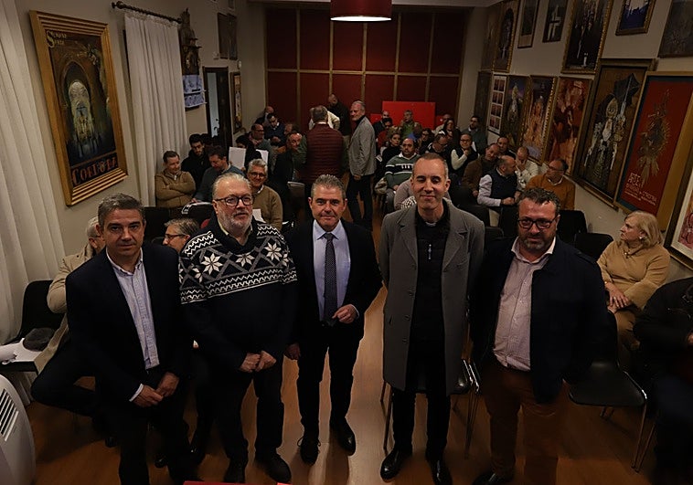 Las hermandades aprueban con 39 votos a favor la reforma de los estatutos de la Agrupación de Cofradías de Córdoba
