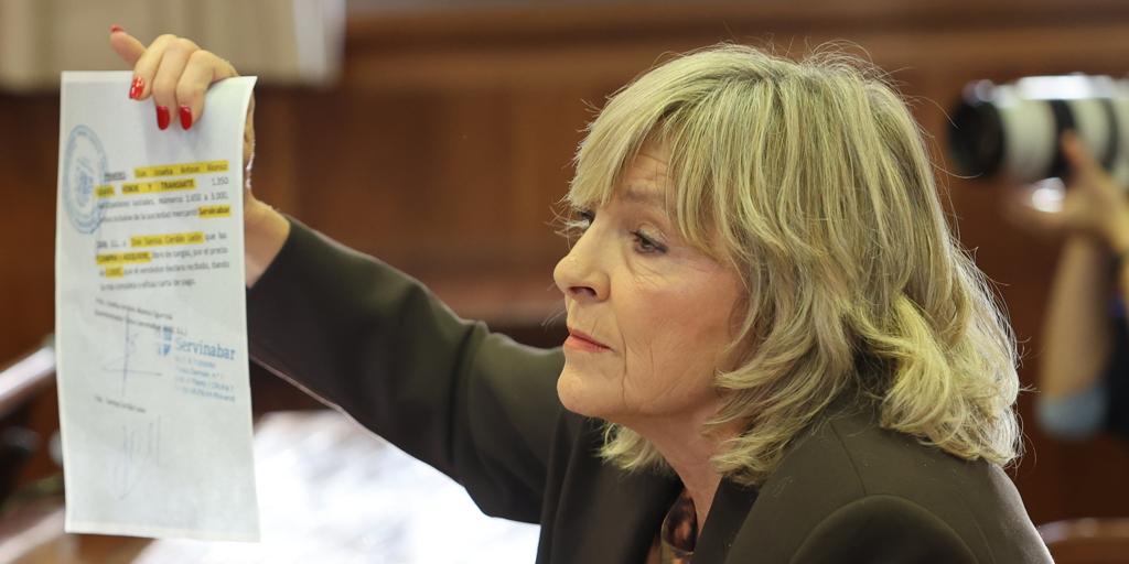 María Caballero (UPN) estalla contra Cerdán por preguntarle si se alegró del fin de ETA: su padre fue asesinado por la banda terrorista