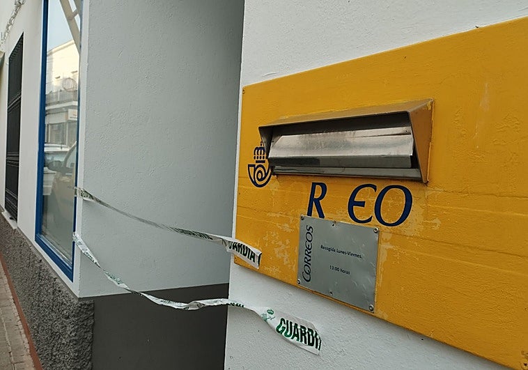 El robo de papeletas agita la campaña electoral extremeña