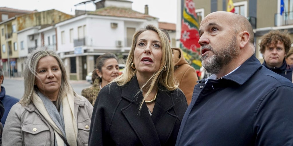 Guardiola cierra la campaña de Extremadura confiando en una gran debacle del PSOE