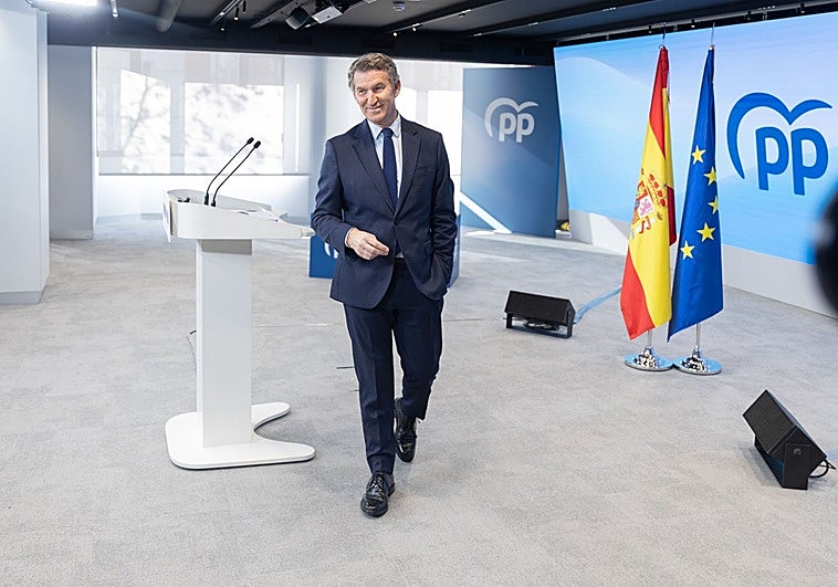 Feijóo evita despejar los pactos con Vox en las autonomías